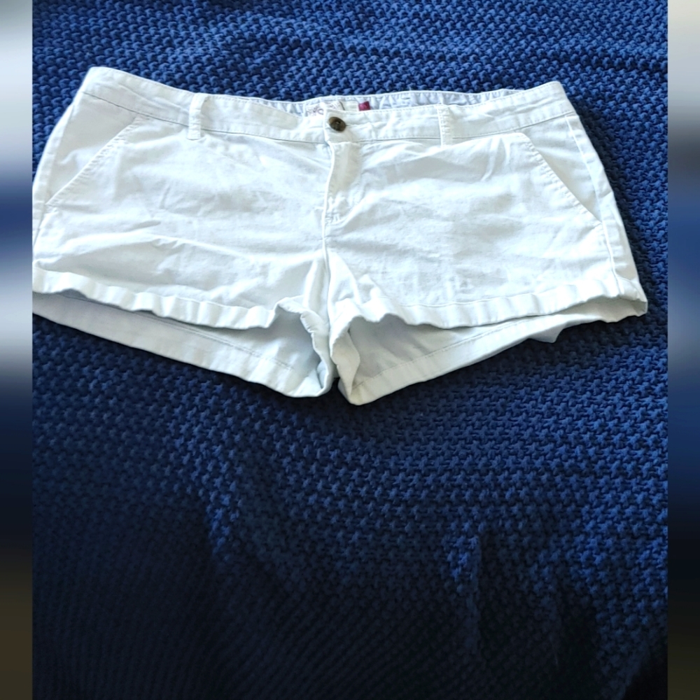 Womens Shorts🌴
